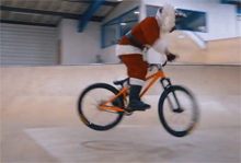 圣诞老人骑行 — 六个经典小电影