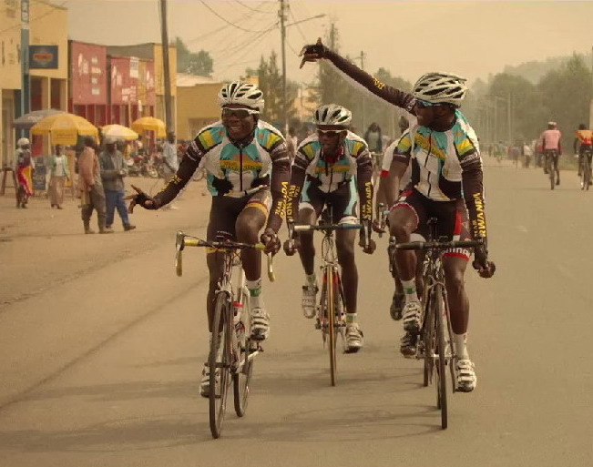 卢旺达的单车之王