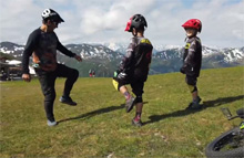 7岁双胞胎兄弟征服奥地利阿尔卑斯山