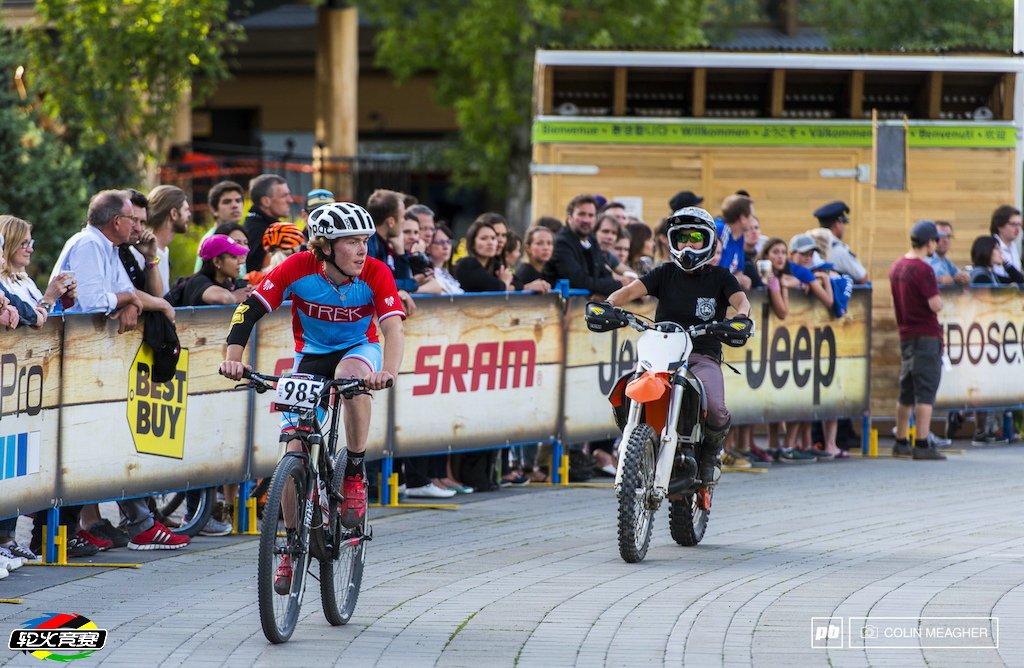 06 2015 Crankworx Whistler Fat Tire Crit越野赛.jpg