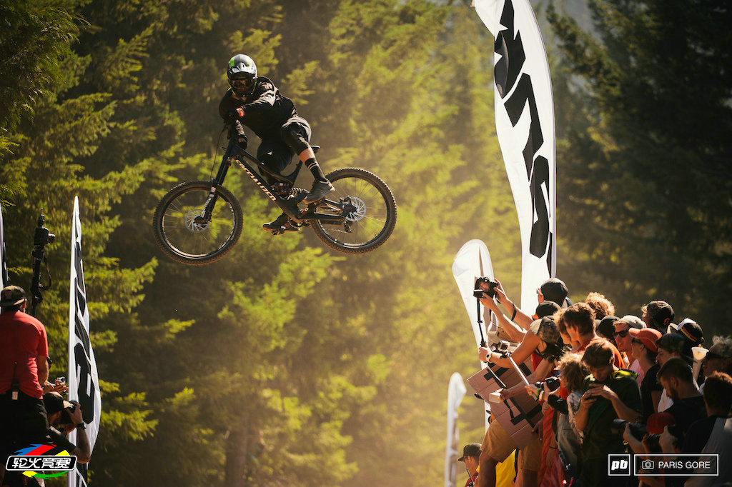 25 2015 Crankworx Whistler摆尾世锦赛.jpg