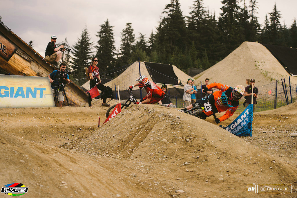 06 2015 Crankworx Whistler之Giant双人绕杆赛.jpg