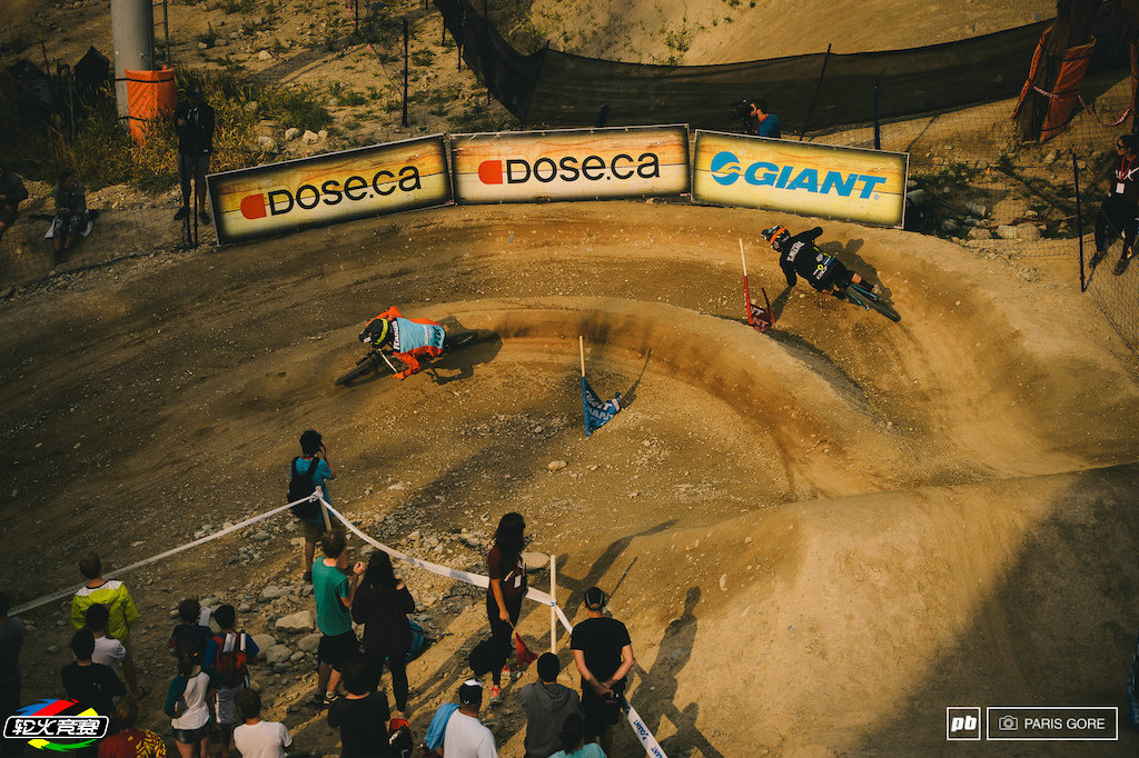 09 2015 Crankworx Whistler之Giant双人绕杆赛.jpg