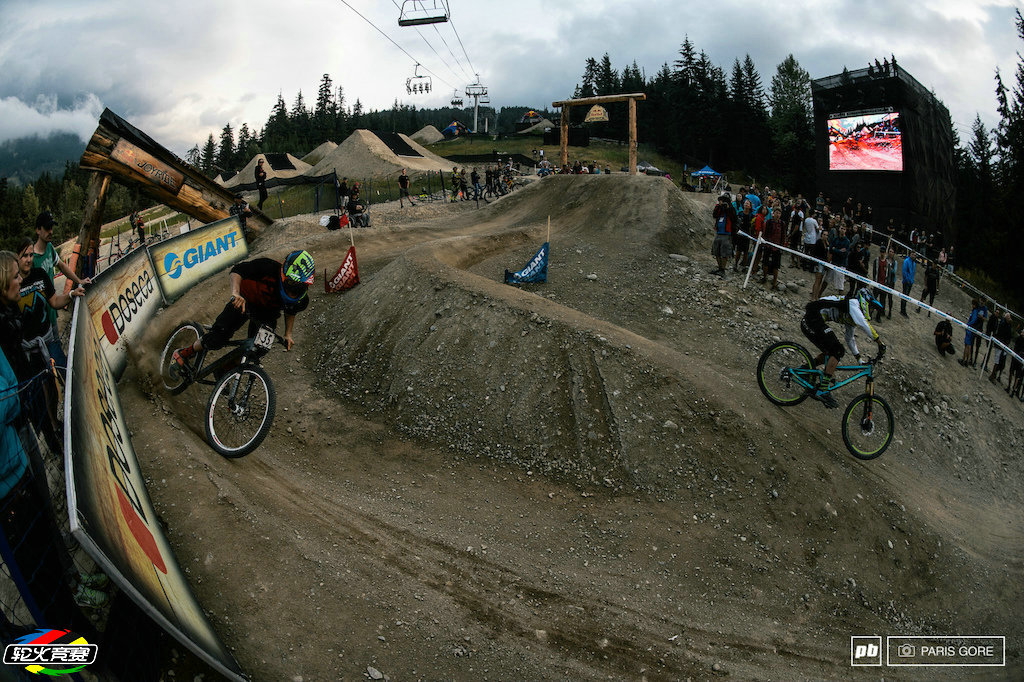 12 2015 Crankworx Whistler之Giant双人绕杆赛.jpg