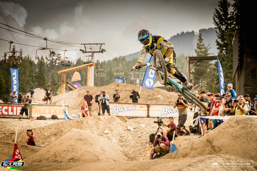 13 2015 Crankworx Whistler之Giant双人绕杆赛.jpg