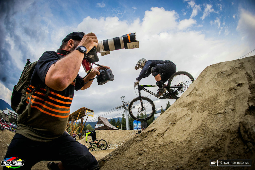 22 2015 Crankworx Whistler之Giant双人绕杆赛.jpg