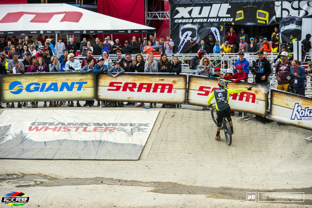 49 2015 Crankworx Whistler之Giant双人绕杆赛.jpg