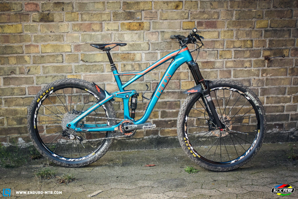 001  Radon Slide Carbon 27.5 9.0 enduro战车长期测评.jpg