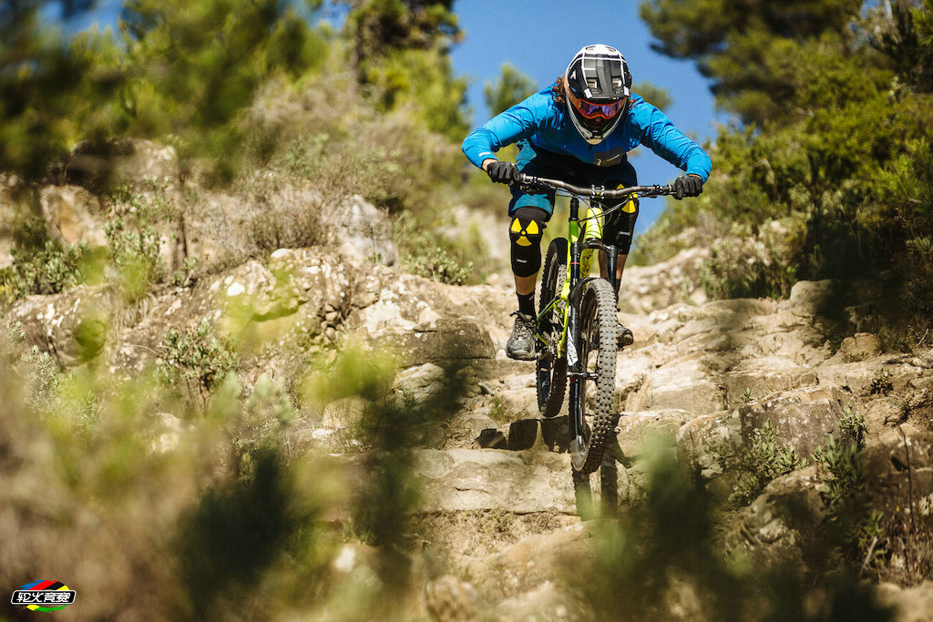 17 Nukeproof Mega 275和290首骑印象.jpg 17 Nukeproof Mega 275和290首骑印象.jpg