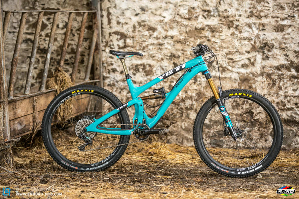 14 9台enduro车型对比测试，Canyon Strive胜出.jpg