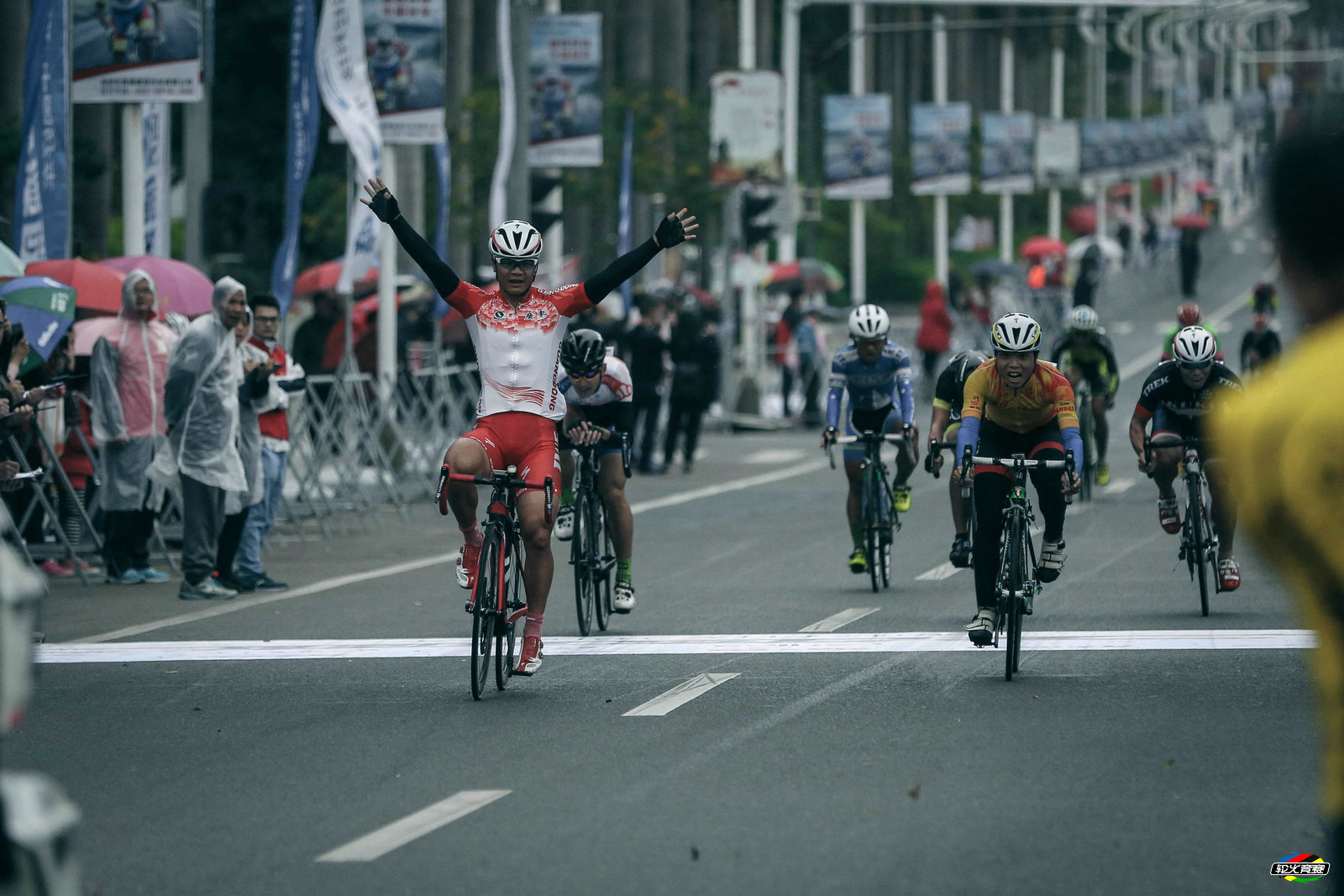 38 2016中国·丰顺“喜德盛杯”国际自行车邀请赛