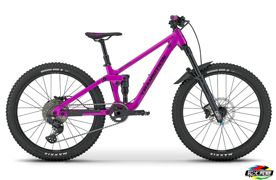 C2_Ripcord_Pink.jpg