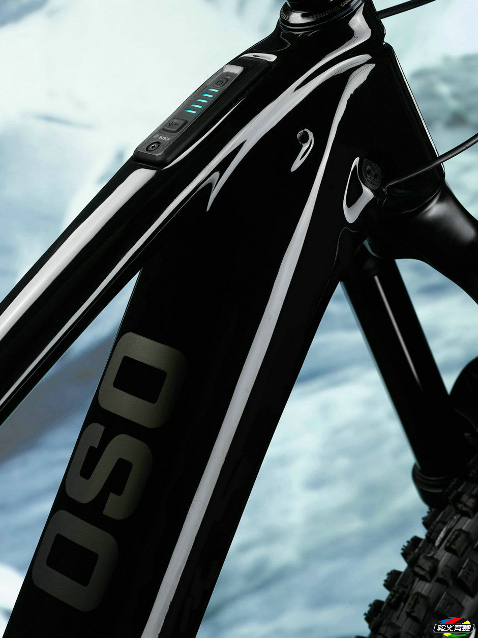 Oso1.1-BLK-TTController-Detail-3159.jpg