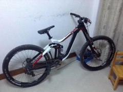 Glory 27.5车架 boxxer RC前叉 