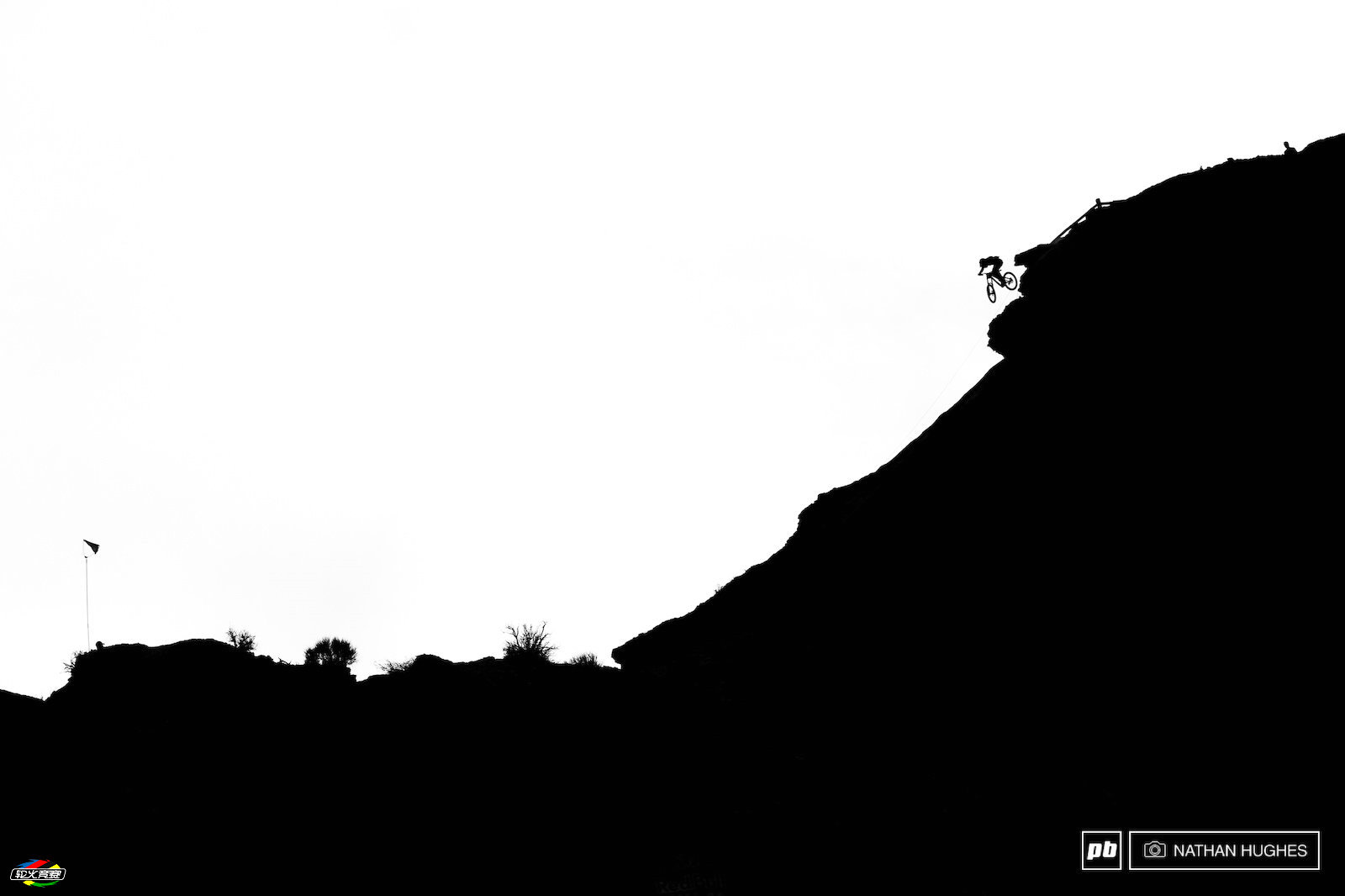 038 荒漠中的疯魔：2016红牛坠山赛决赛.jpg